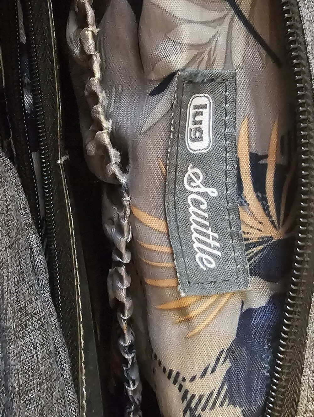 DARK GRAY LUG SCUTTLE MULTIPLE COMPARTMENTS BAG - Picture 5 of 5